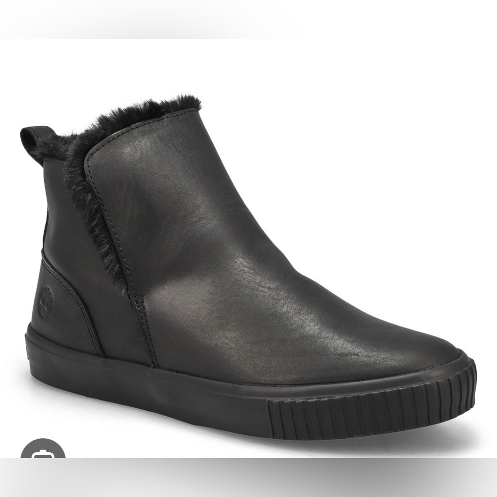 NEW IN BOX Timberland Skyla Boot Size 7.5